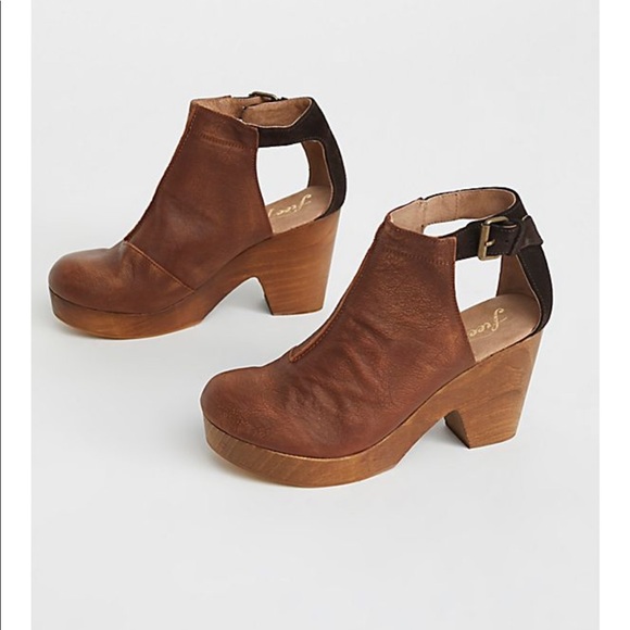 Free People Shoes - Free People Amber Orchard Clog